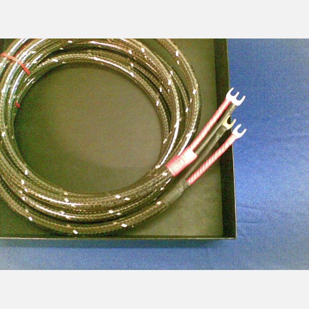 Straight Wire Virtuoso H (2  3 meter)
